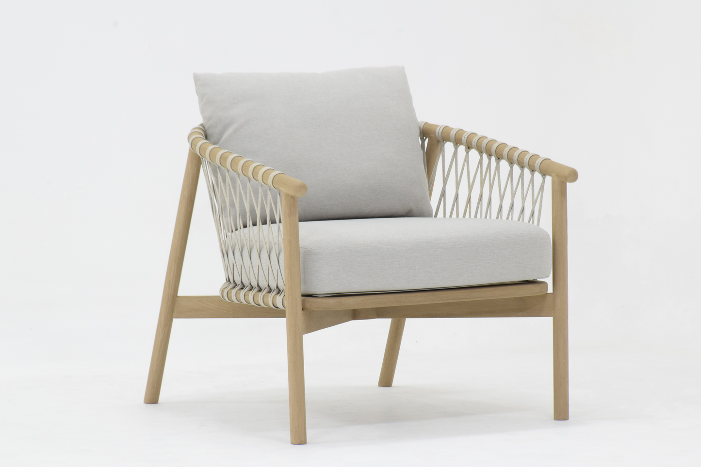 COLMAR Lounge Chair